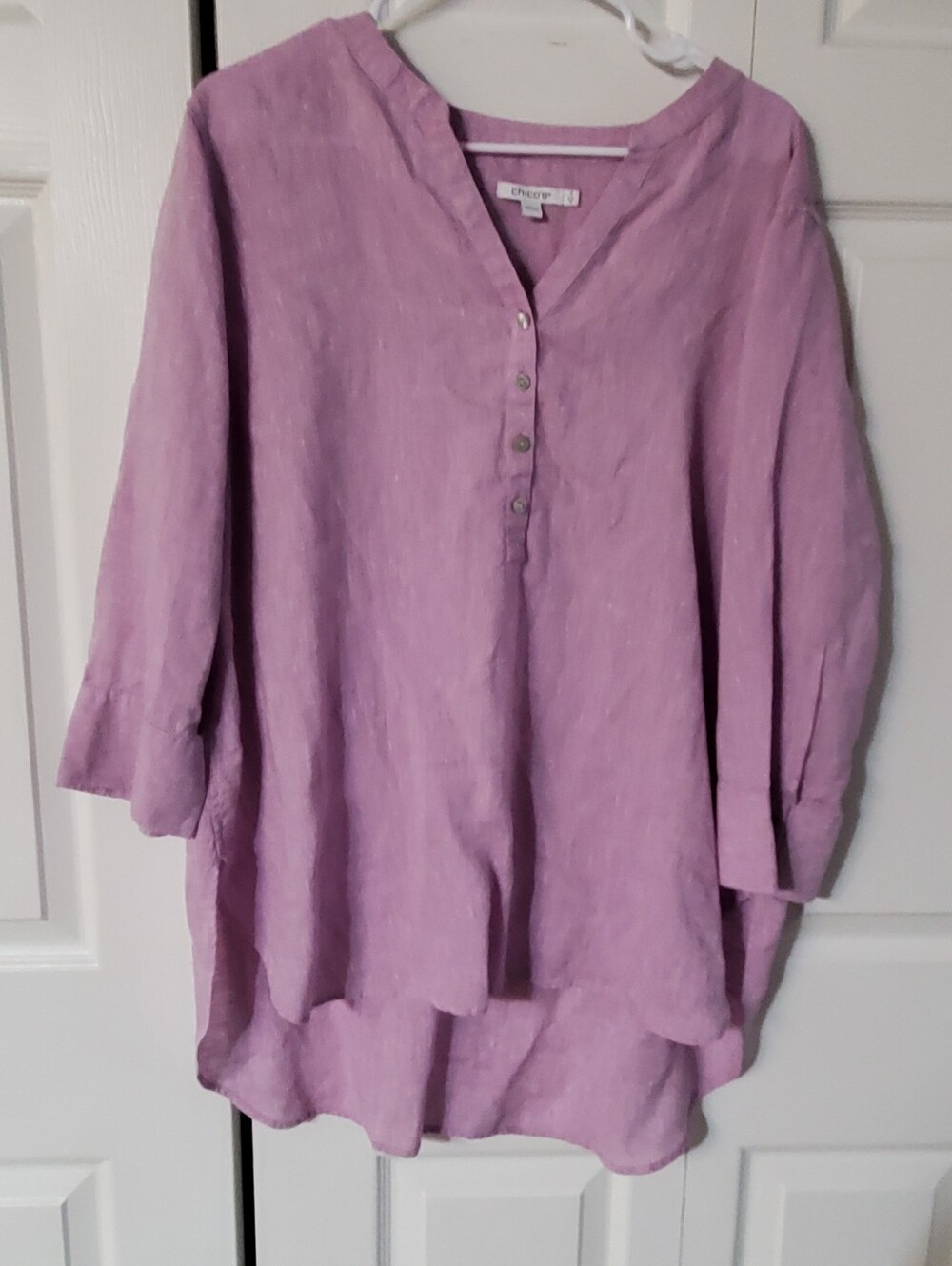 CHICOS SZ 3(16). PURPLE 100% LINEN TUNIC BLOUSE. LIGHTWEIGHT. V NECK